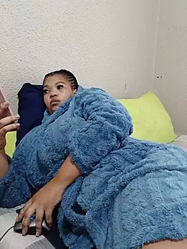FreakyAngel3X webcam
