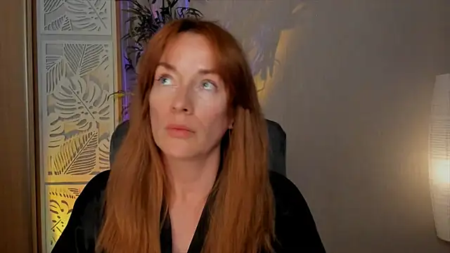RebeccaMartinez webcam