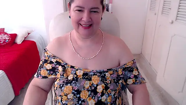 leonela_69 webcam