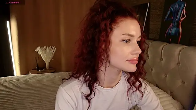 Aria_Mila webcam