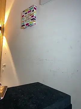 Tinakitten webcam