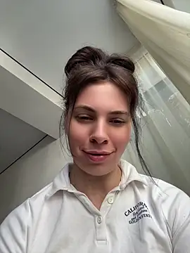 CurlyLara live sex cam