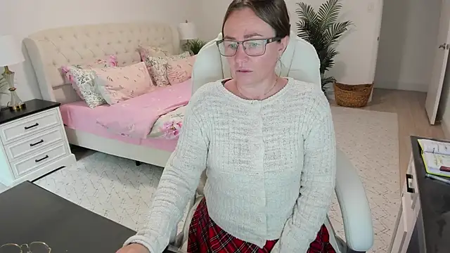 Vika73 webcam