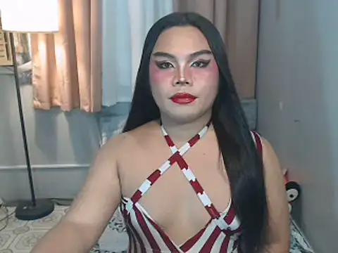 Model: TSbrianaHugeCock