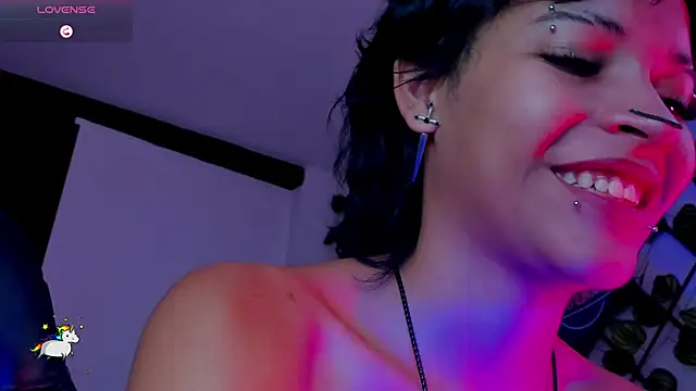 Anny_Kiitty webcam