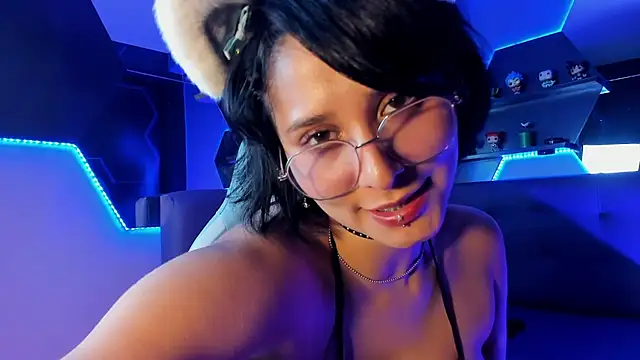 Ramona_Flower webcam