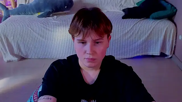 two_gerls_here webcam