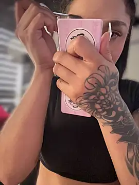 Isabella-Teen webcam