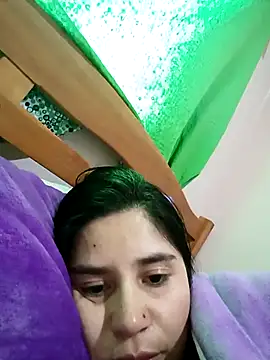 Cata_black webcam