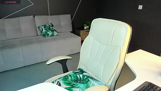 kikipeach webcam