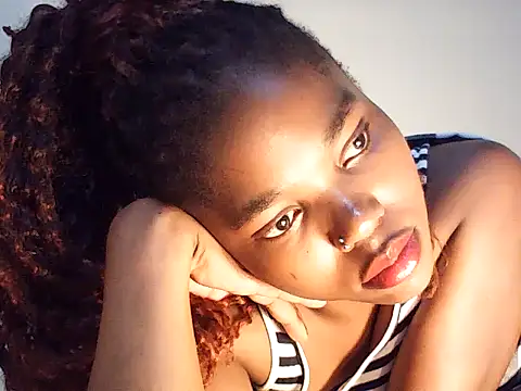 Glow_goddes webcam