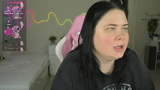 Akemi_BBW webcam