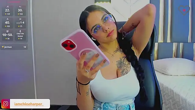 ChloeHarper_ webcam