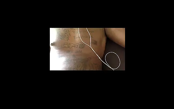 papoupinthishit webcam