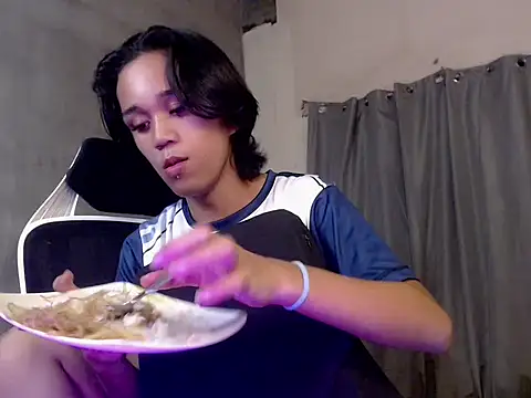 urnaughty_paul webcam