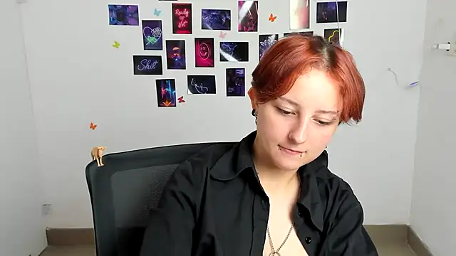 Dilara_Kiss_ webcam