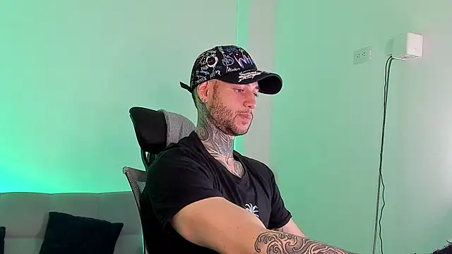 _jamesleandros1 webcam