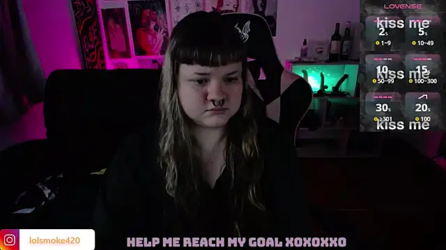 Bdsm_and_fries webcam