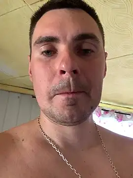 Rowing199456 live cam on StripChat