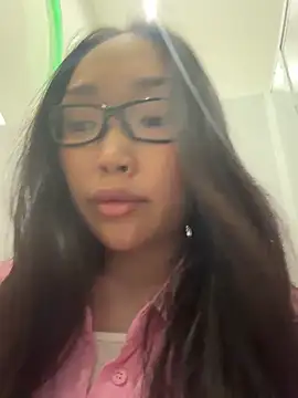 trytomakememoam webcam
