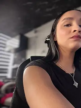 Isabella-Teen webcam