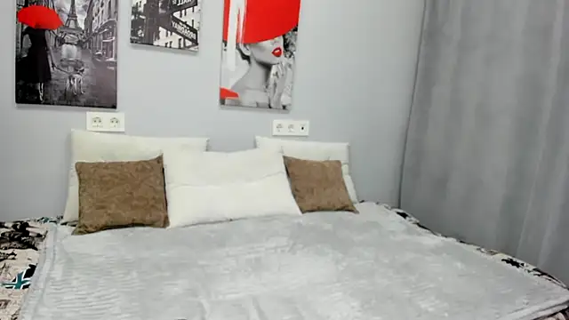 Comely_Camillla webcam