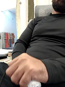 8inch_hunk19 live sex cam