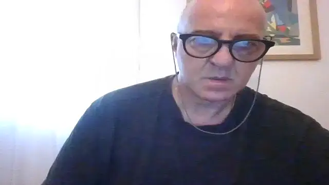ANONIMO7735 webcam