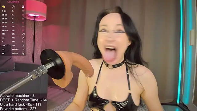 Juicy_Vikki webcam