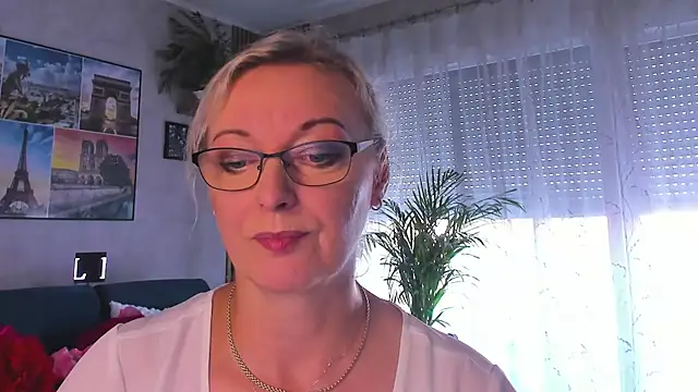 vanessa_chat live cam on StripChat