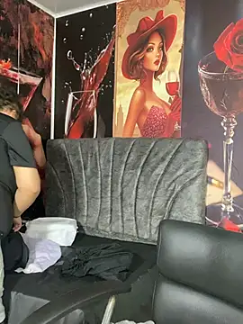 Hailey_Curvy webcam