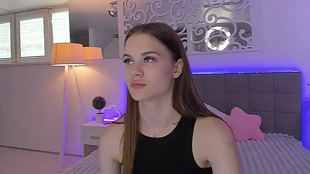 LuisaClover webcam