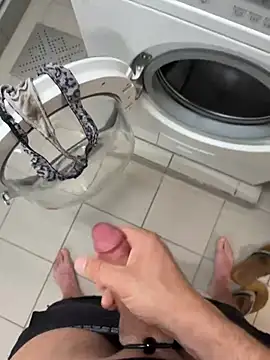 swissboy22 webcam