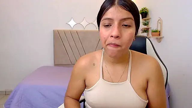zara_cute webcam