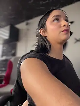 Isabella-Teen webcam