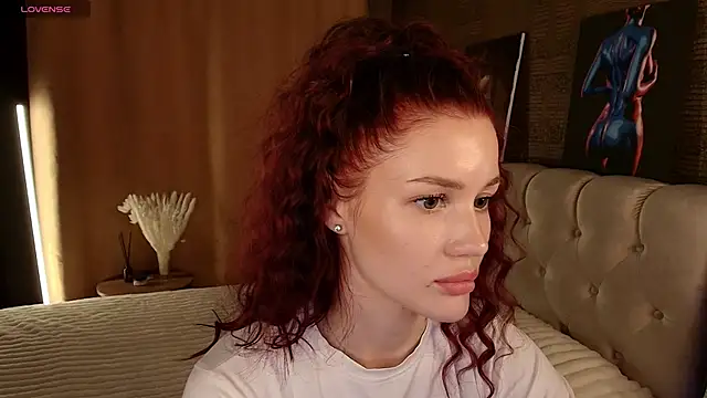 Aria_Mila webcam