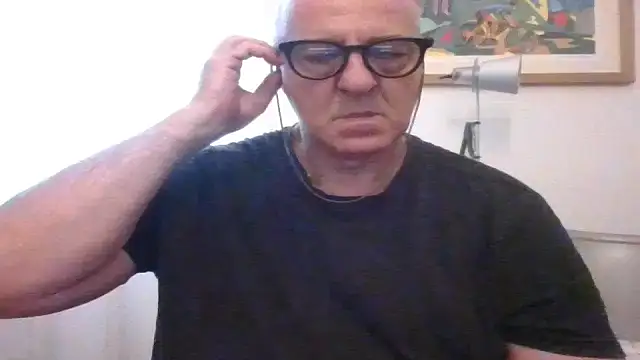 ANONIMO7735 webcam