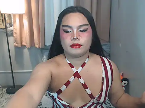 TSbrianaHugeCock webcam