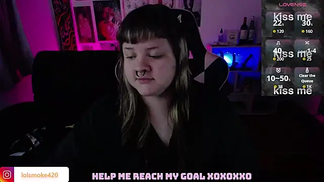 Bdsm_and_fries webcam