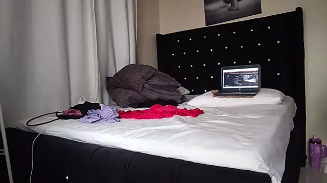 _Nasty_baiby webcam