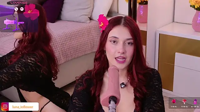 Flor_delunaa webcam