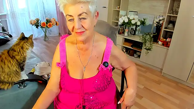 HotandMature webcam
