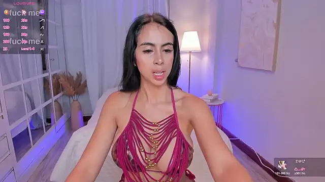 LeahJones_ webcam