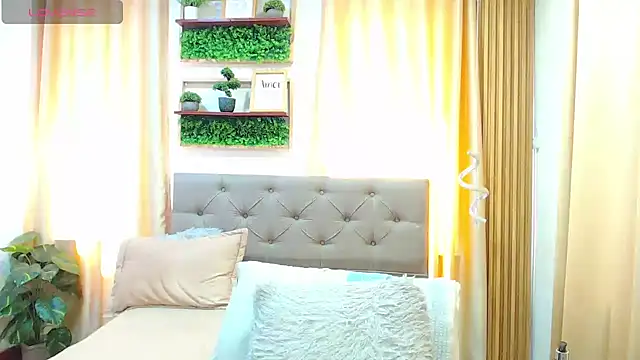 sasi_luna webcam