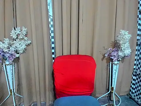 AshantTsiBigCock webcam