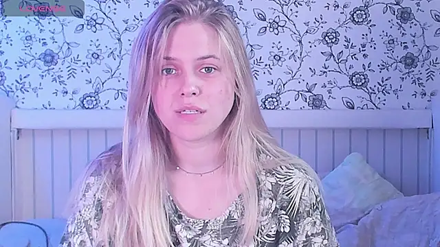 AngelAnty live cam on StripChat