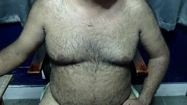 hairysubcub_70 live cam on StripChat