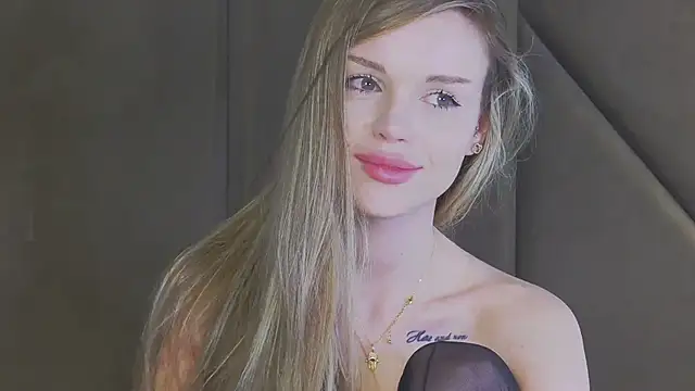 MarilynNova webcam