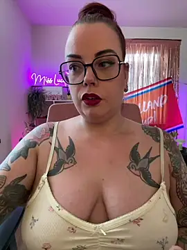 Miss_Lucifer6 webcam
