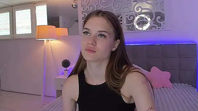LuisaClover webcam